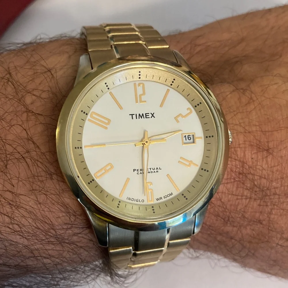 Timex gold tone Perpetual Calendar watch, stretch bracelet, new battery, indiglo
